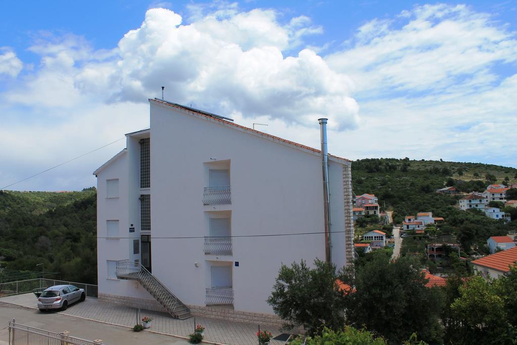 Apartments Horizont Трогир Экстерьер фото